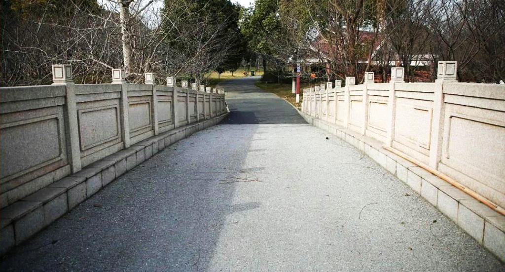 ��ɽ���˴���˴幫԰������