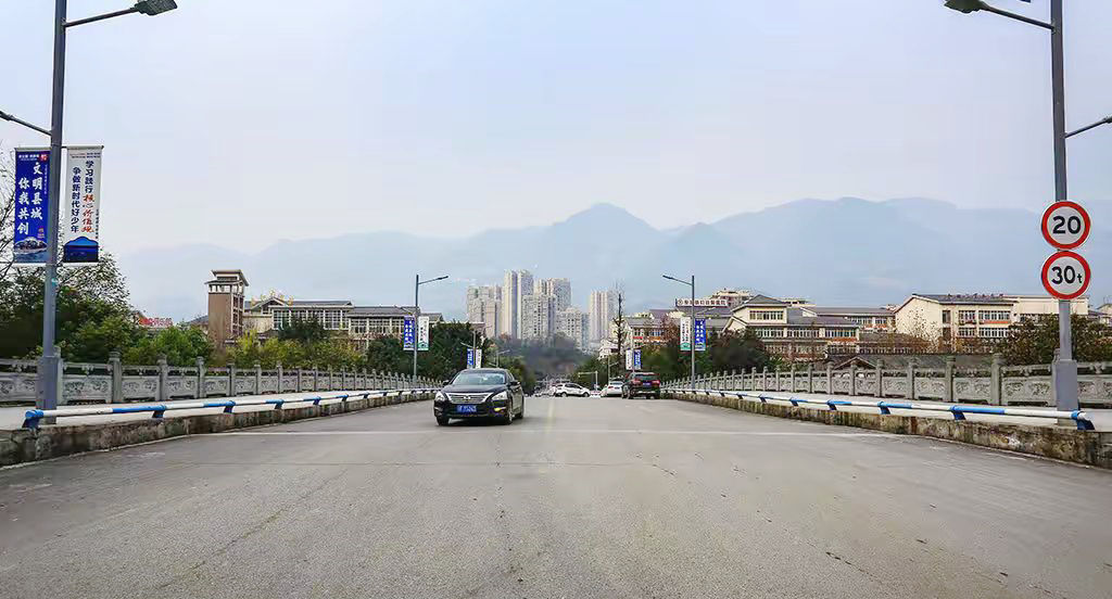 ��Ϫ��̩����