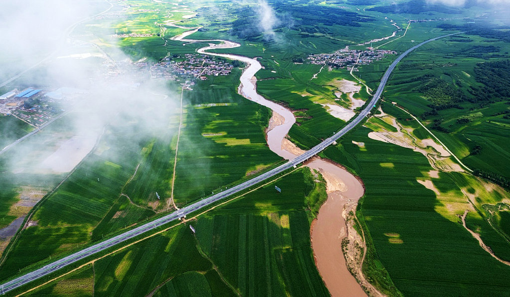 ��ƽ����ͨ����ͨ�Ӵ���