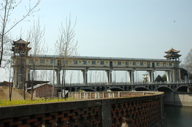 ����и�����¦�̷ں�բ��