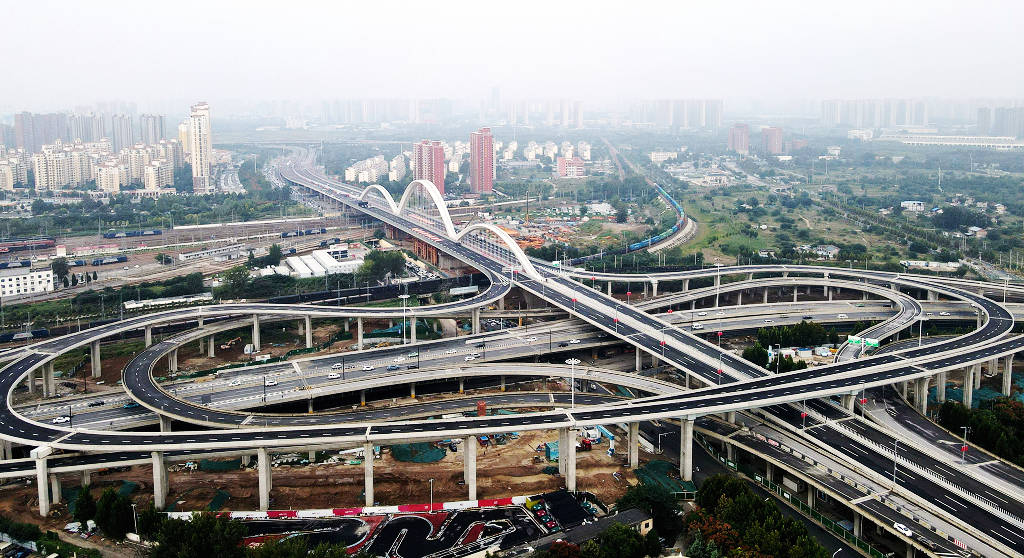 ֣���б���������·����