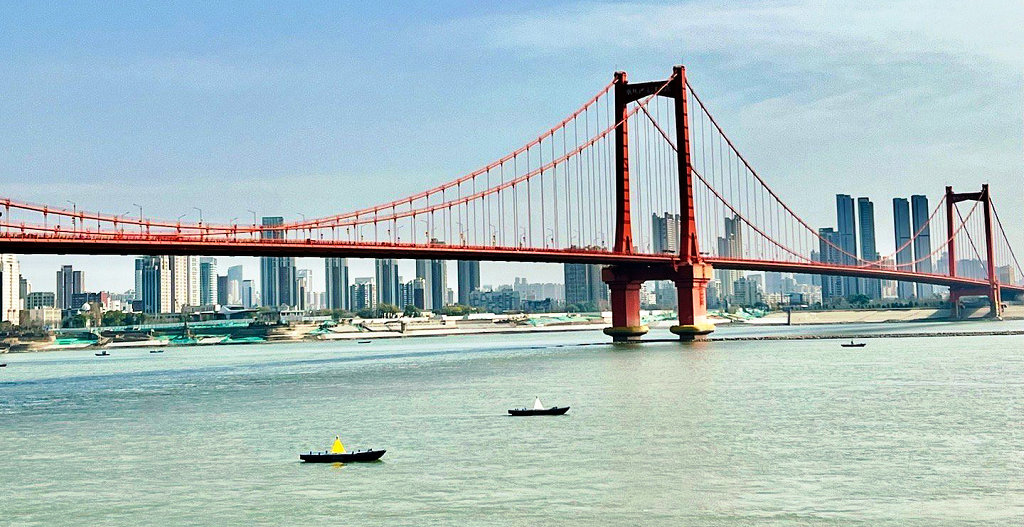 �人�������޳�������