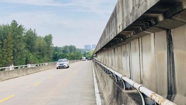 �人�в̵麺������