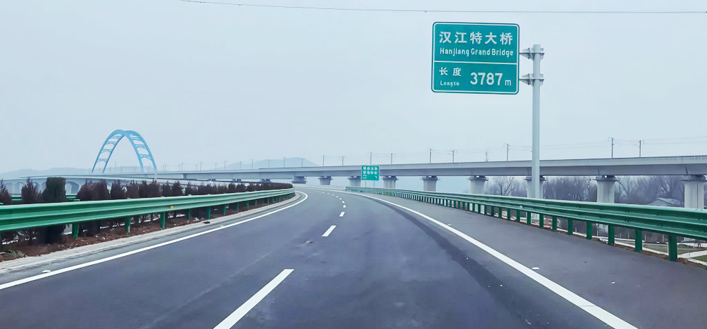 �����к����ش���