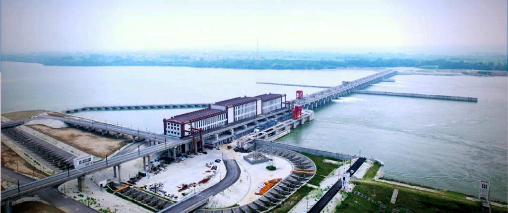 �������˳��к����ſں�����Ŧ���̰��Ϲ�·��