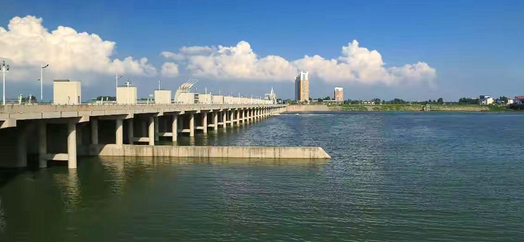 ���������ҵ��ڽ���բ��