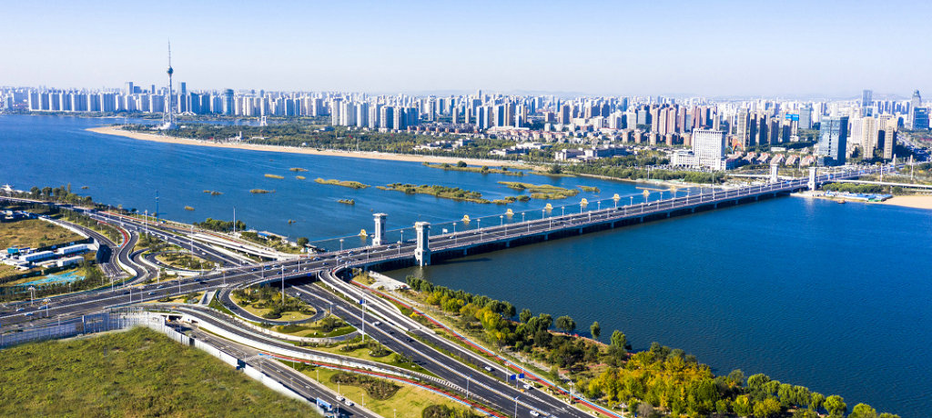 �����б���·�ʺӴ���