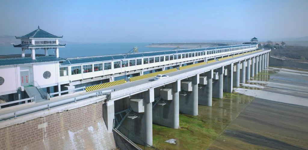 ��������ˮ���ʳǽֵ���ɽˮ�����բ��