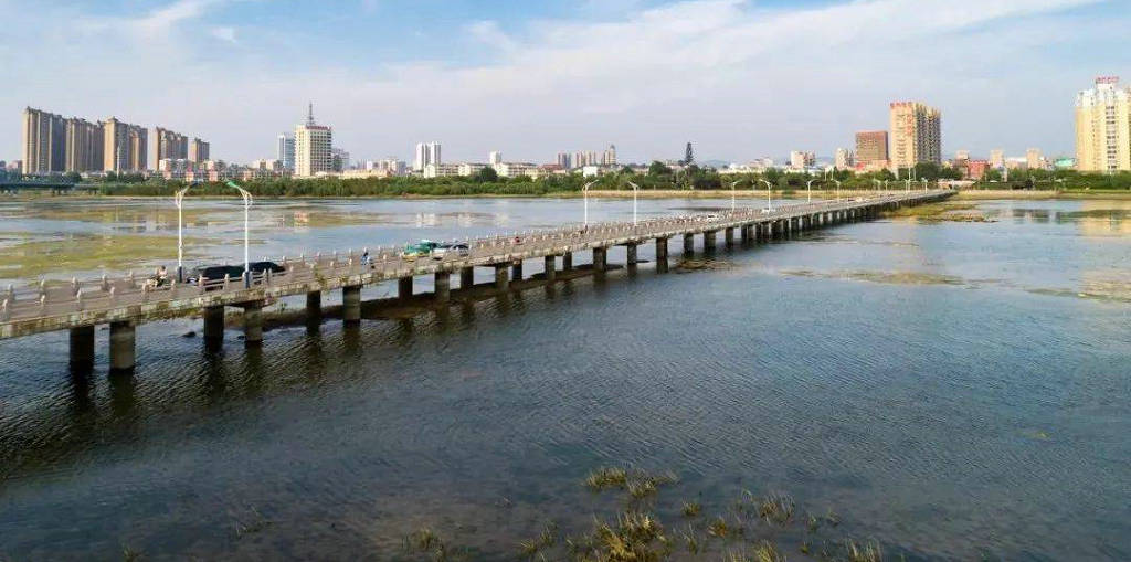 ��������ˮ���ʳǽֵ���Ԫ����