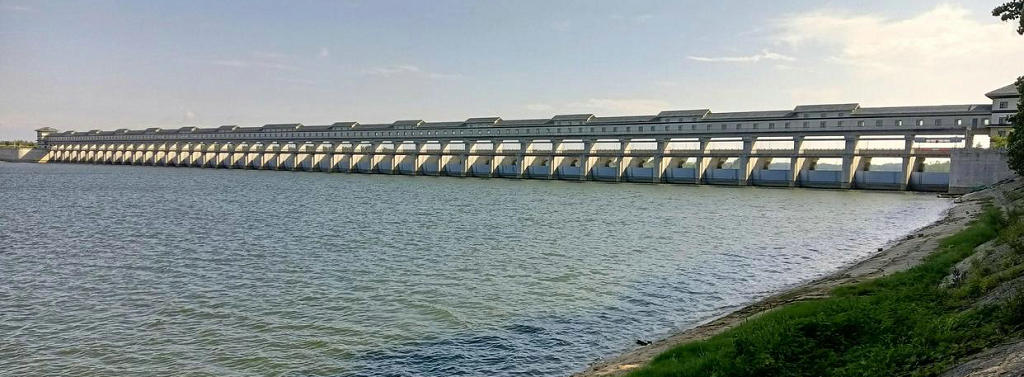 �ٺ���۰�����ʺӱ�����բ��