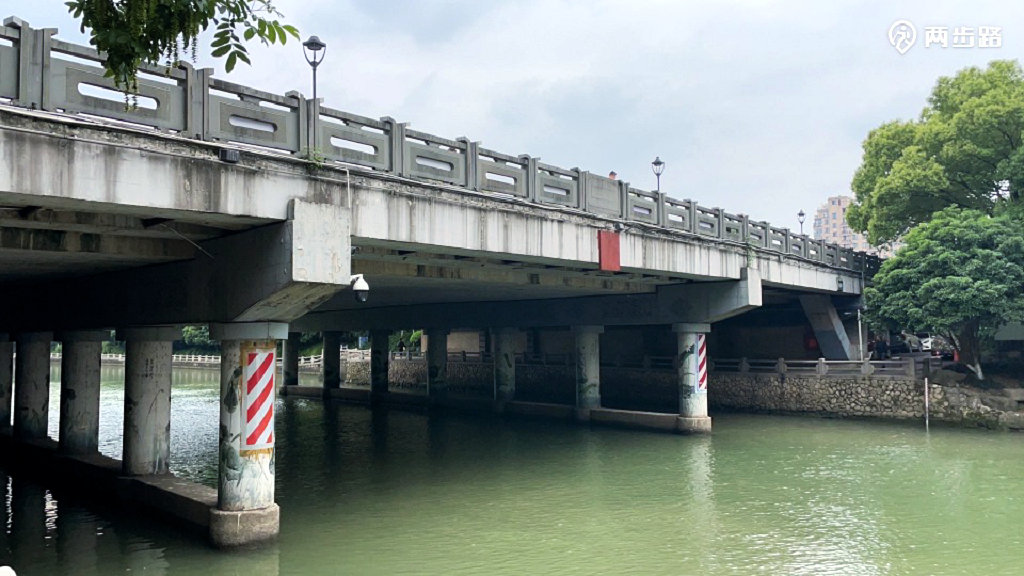 �����к�������