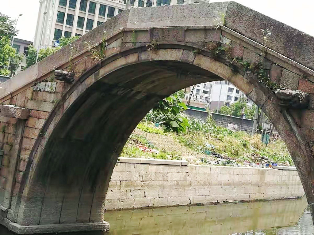 ��������������Ȫ�ֵ�������