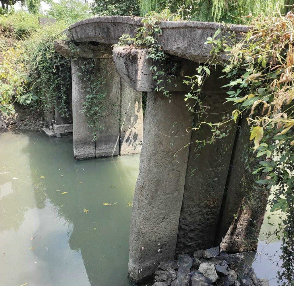 ����������򰲷���