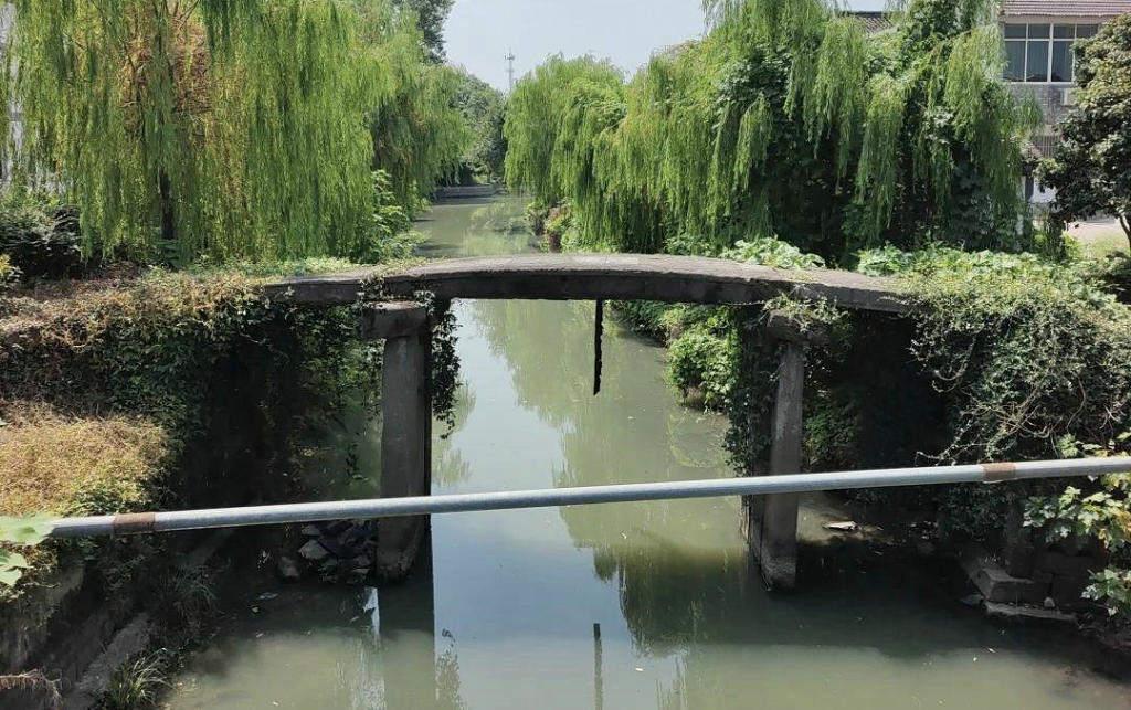 ����������򰲷���