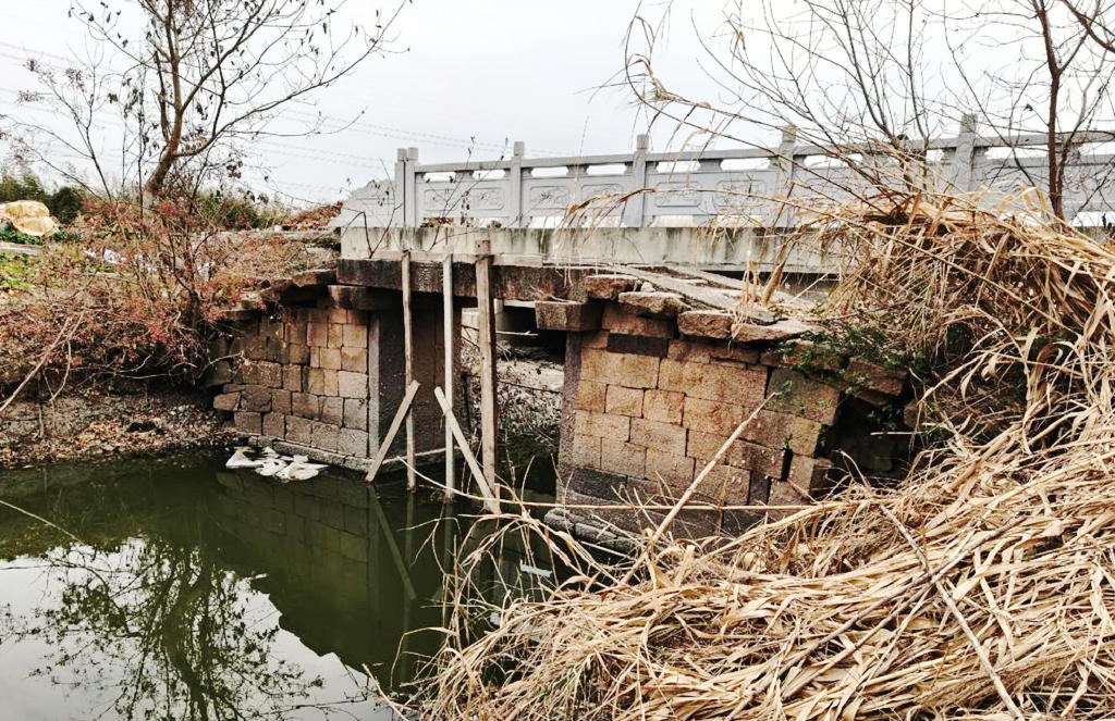 ����������������