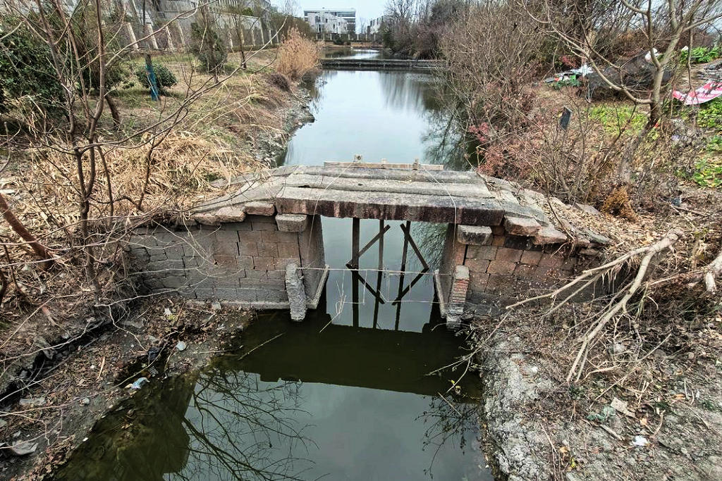 ����������������