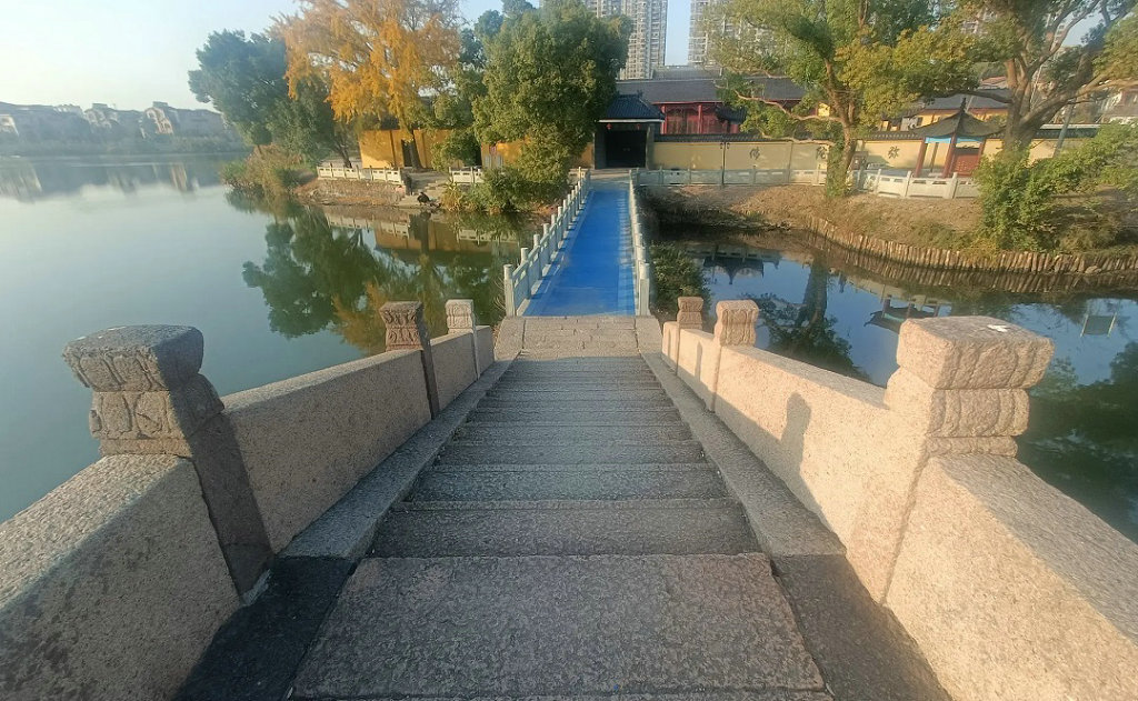 �����������������ɽ��ϴ����