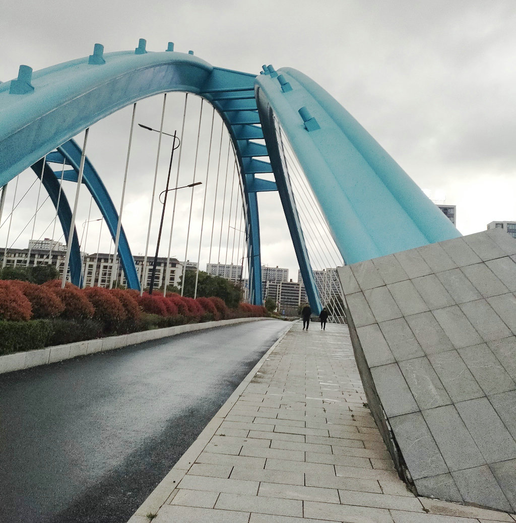 ��������ƽ·��Ϫ��