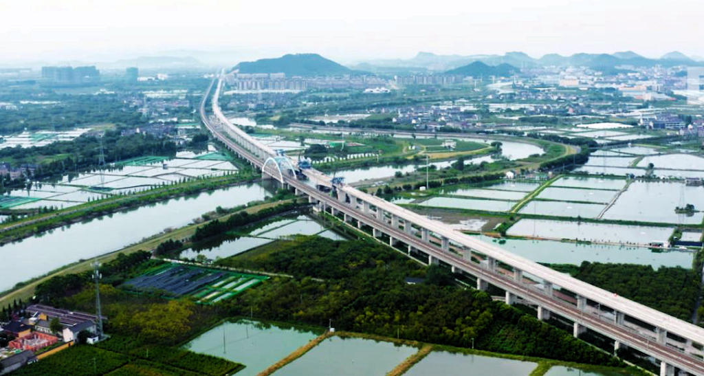 �����е����ض���Ϫ�ش���