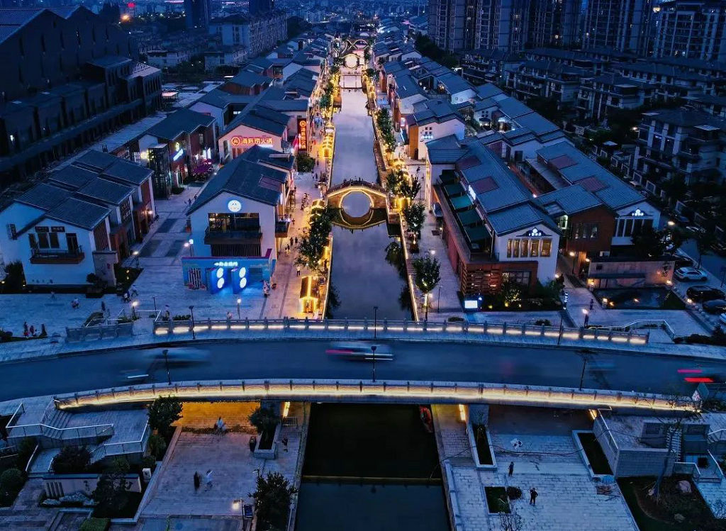 ������Խ����Խ��·����˺Ӵ���