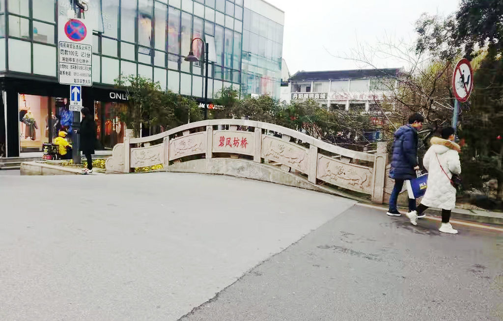 �����б̷ﷻ��