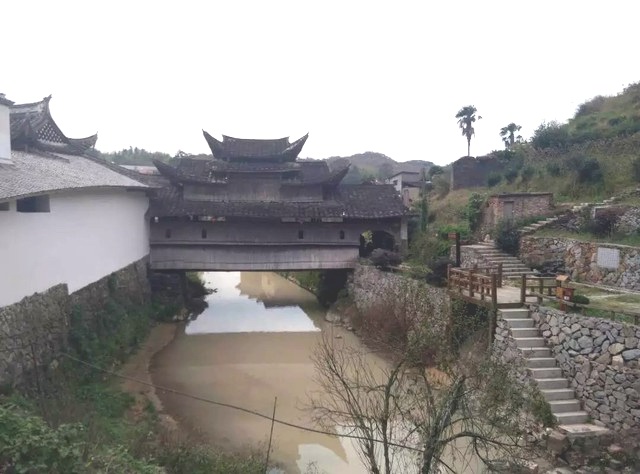 Դ簫