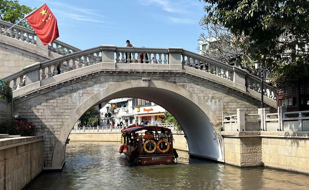 荔湾区荔枝湾涌叠月桥