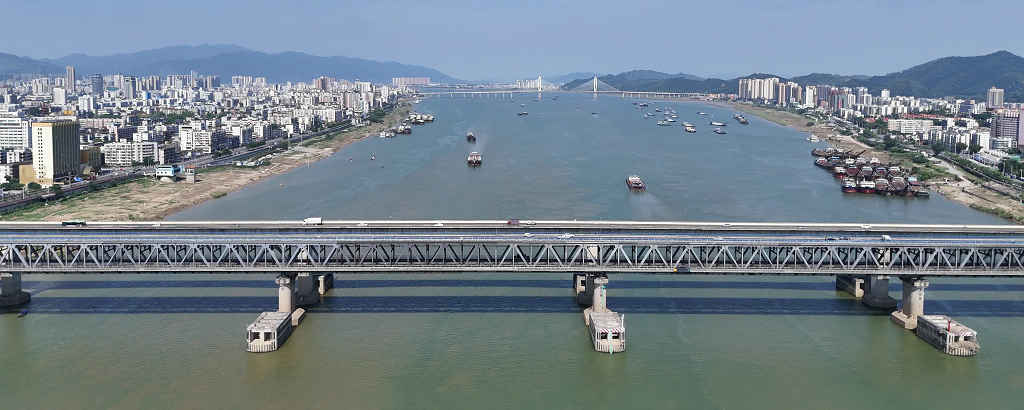 ����������������