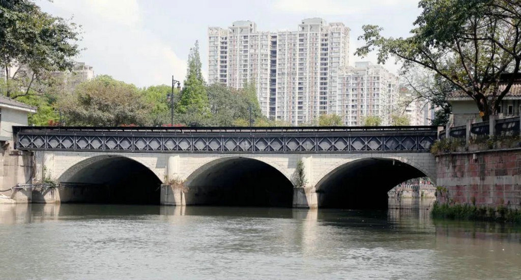成都市锦江之桥:东风大桥