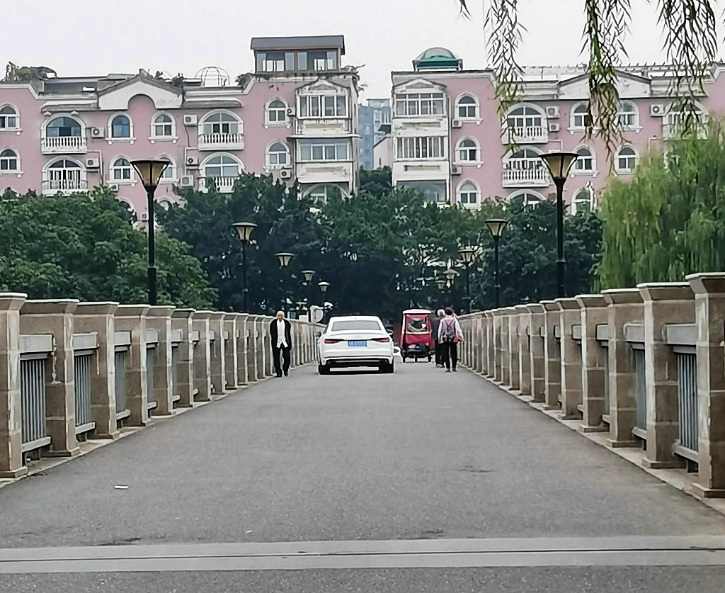 �ɶ��н������̵���