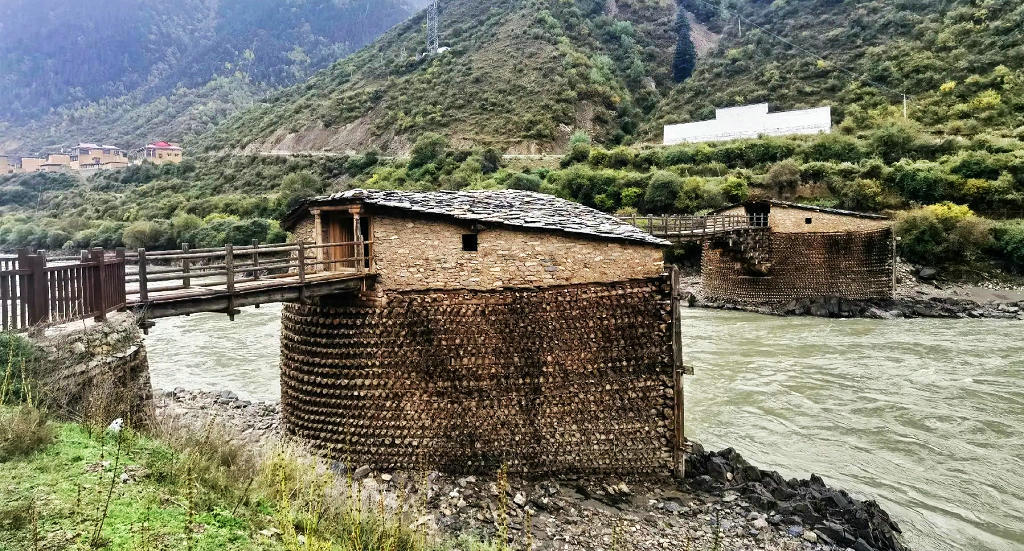 �������ְ��粨����