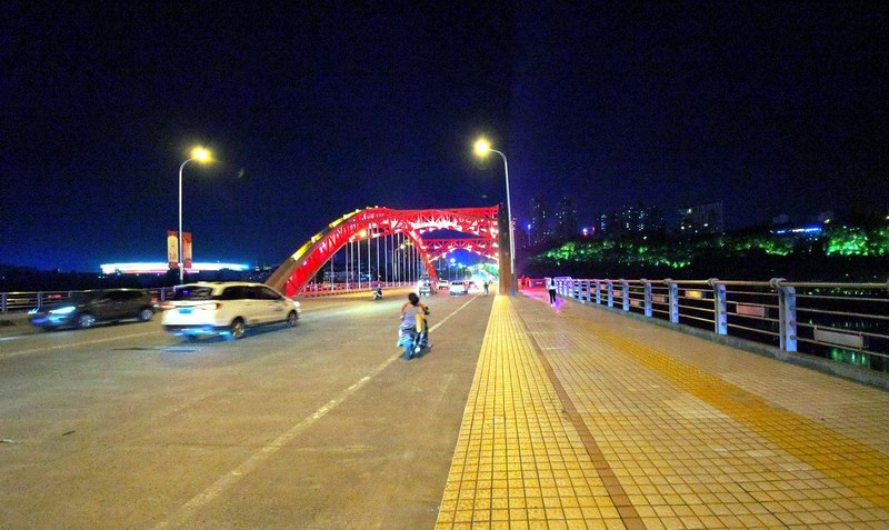 泸州市沱江三桥