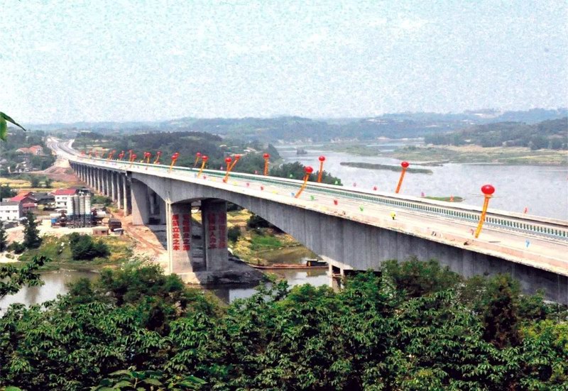 市中区四合镇沱江特大桥