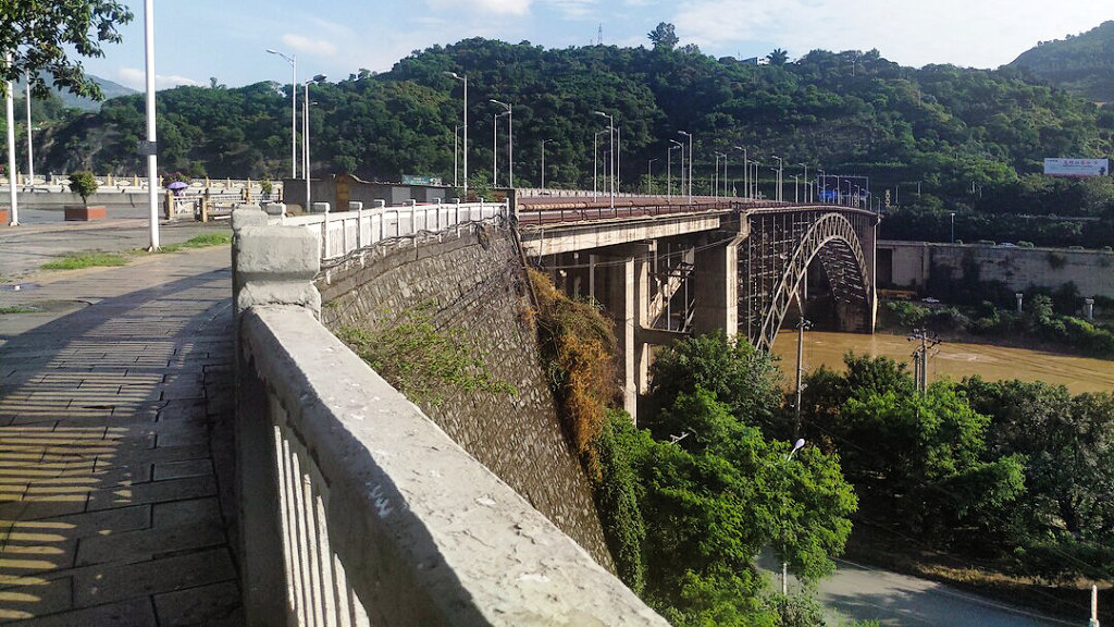 ��֦�������ܵش���