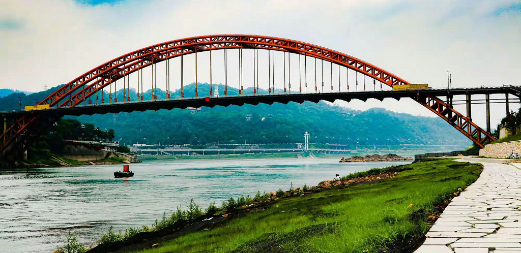 宜宾市戎州金沙江大桥