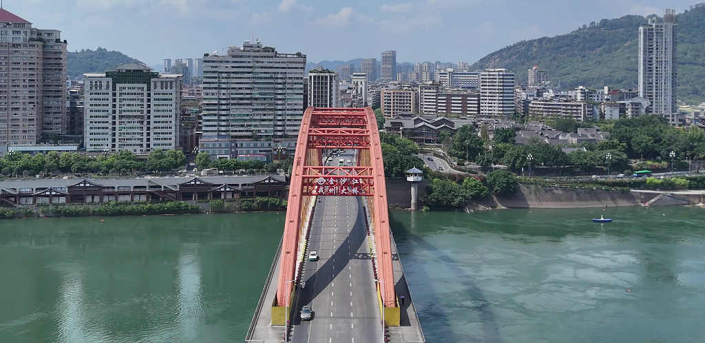 宜宾市戎州金沙江大桥