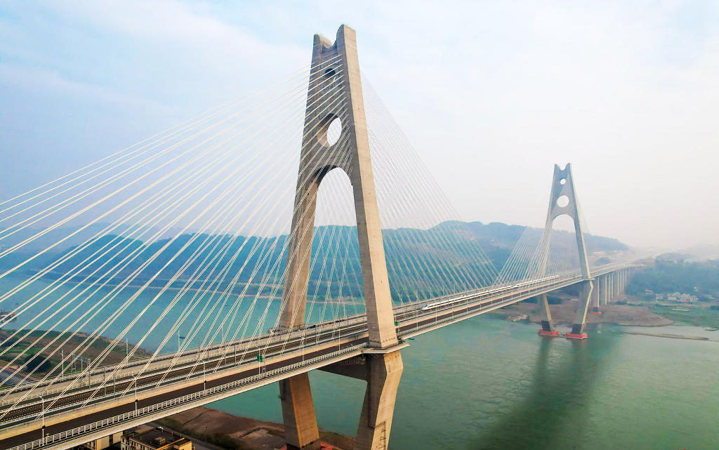 �˱����˱��ٸ۳����������š�