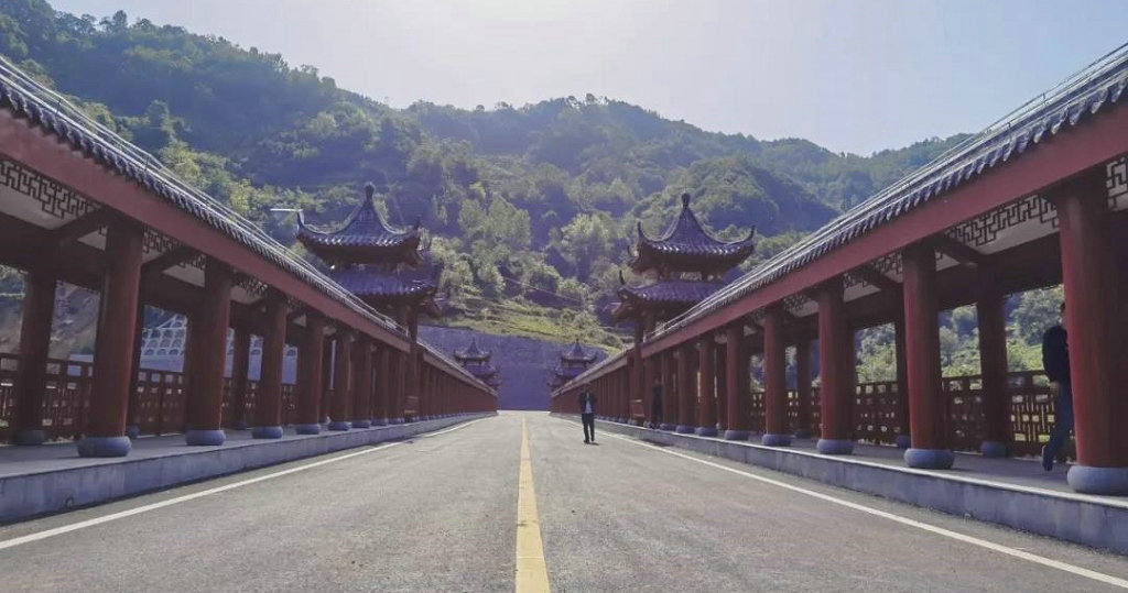 �����ض���ˮ�⹲ͬ����