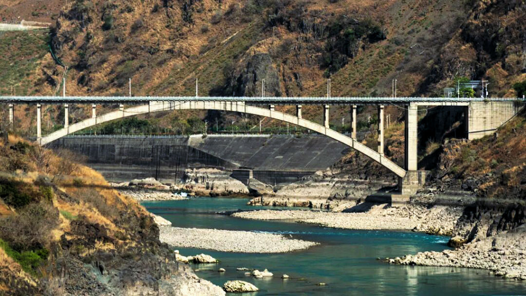 ƽ������