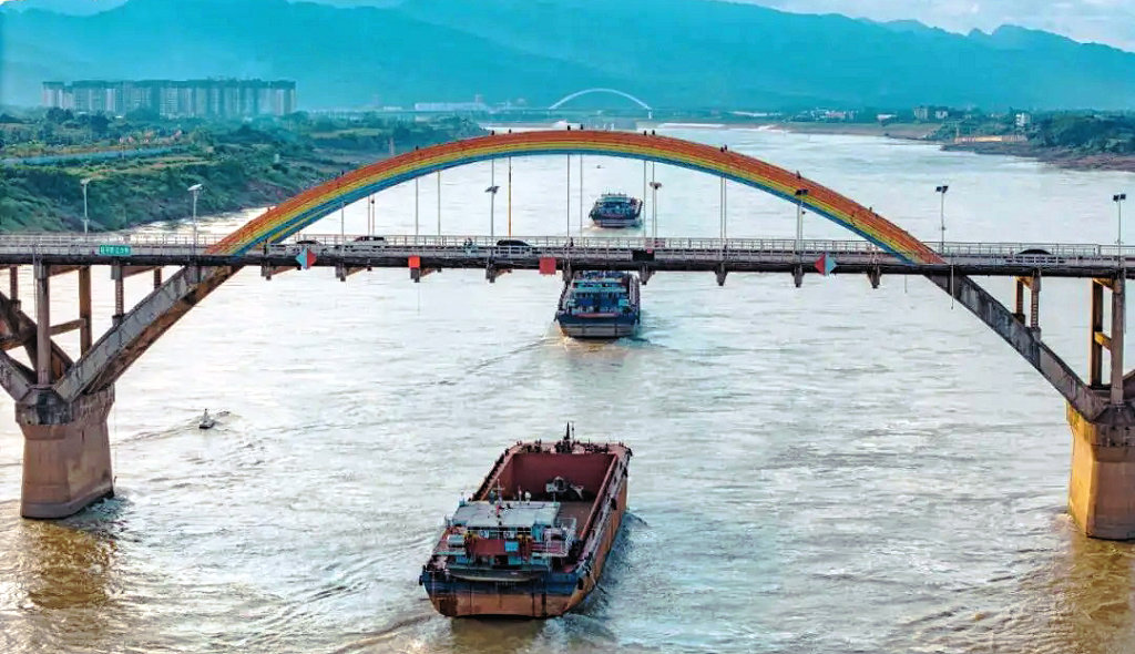 ����й�ƽ��ǭ������