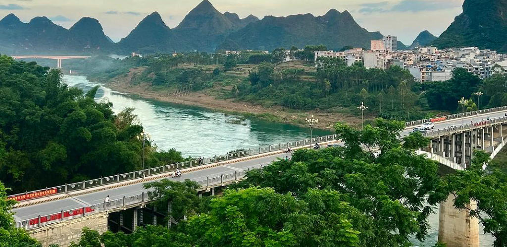 �ӳ��д��غ�ˮ�Ӷ���