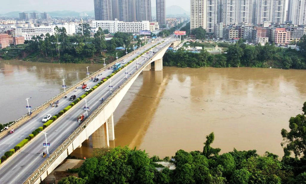 �����к�ˮ�Ӷ���