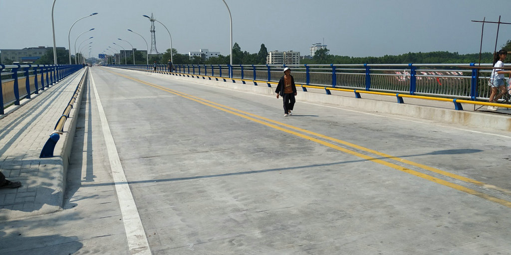 �������˱���Ǩ����Ǩ������