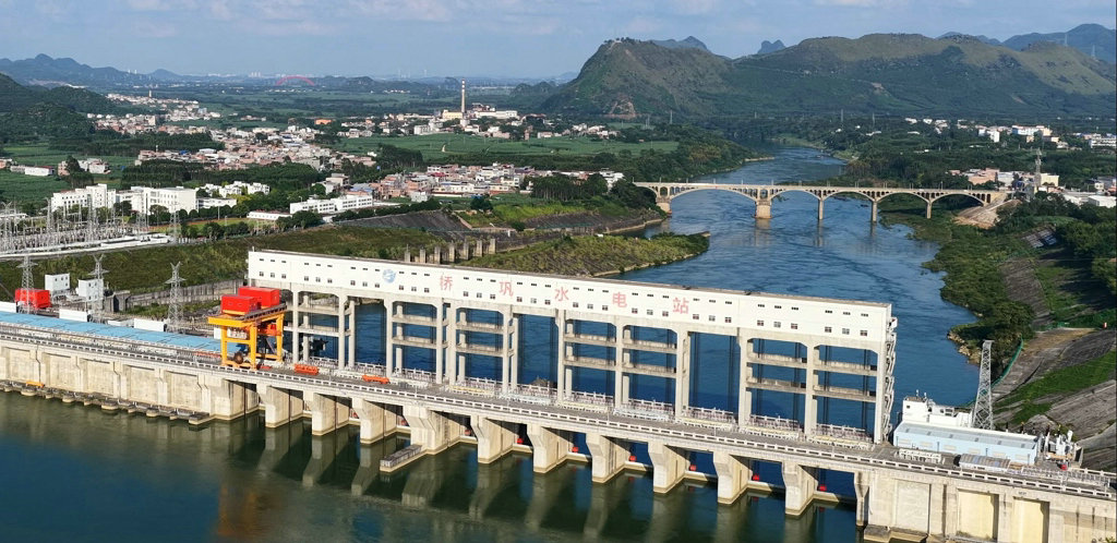 �������˱���Ǩ����Ǩ������