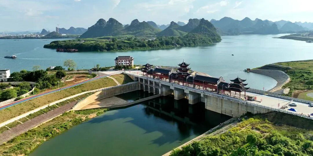 ����������������