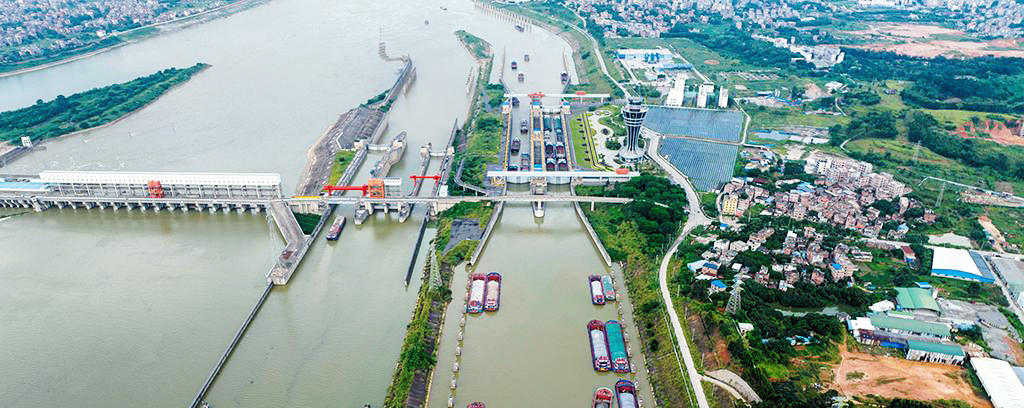 �����г���ˮ����Ŧ���Ͻ�ͨ��