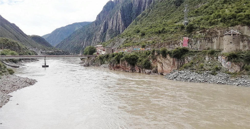 ���н�ɳ������